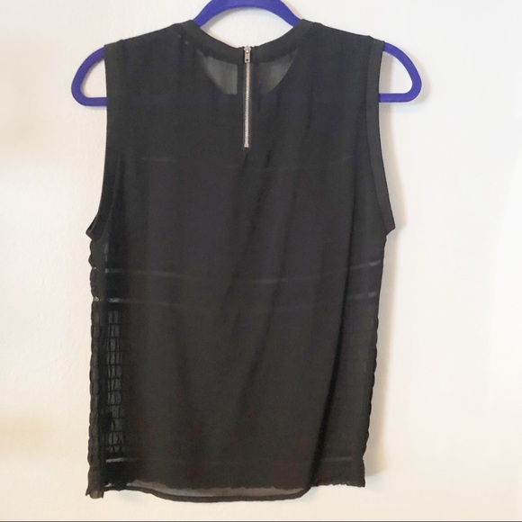NIKKI LUND Black Sleeveless Top Blouse NWT - Picture 3 of 6